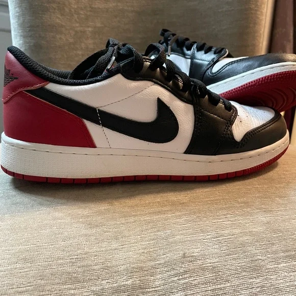 6.5 youth Nike Air Jordan’s White, Black, and Red Sneakers - Picture 1 of 7
